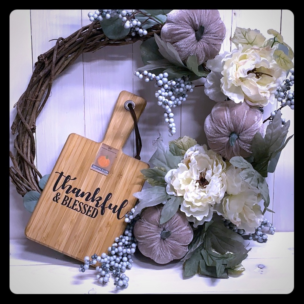 Boston Warehouse | Serving Board